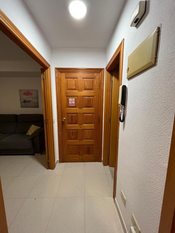 Villa Hortensia - Primera Linea Playa La Concha أوروبيسا ذيل مار المظهر الخارجي الصورة